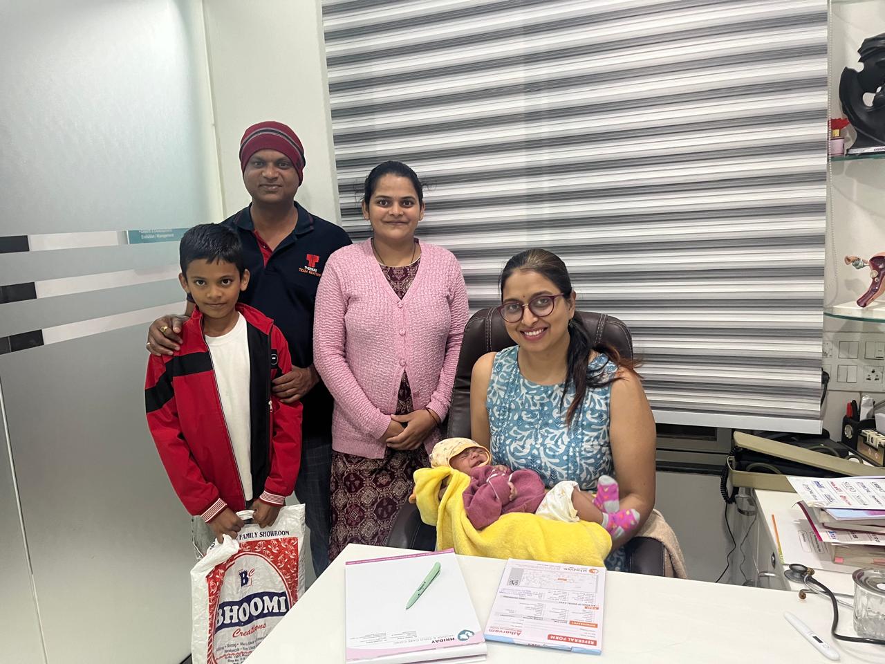 Dr. Chaitali Adkar with patient family at Hriday Mother & Child Hospital, Punawale, Pune